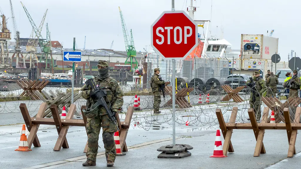 Militärübung Red Storm Charlie: Bundeswehr trainiert in Hamburg die Bekämpfung von Drohnen
