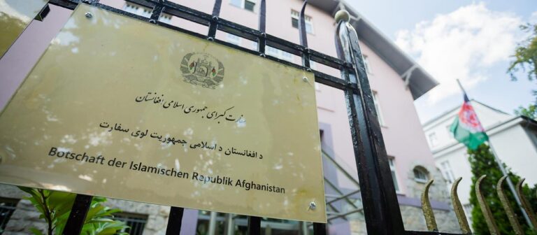 Druckmittel Reisepässe: Taliban wollen mehr Diplomaten in Europa