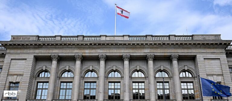 Umfrage zur Berlin Wahl: CDU wieder vorn, Linke verliert