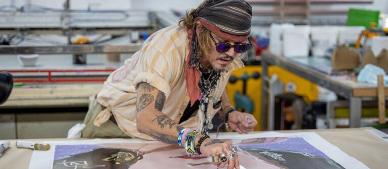 The Art of Johnny Depp in Düsseldorf: Kitsch oder Imagepflege?