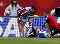 Verletzung extrem hart: DFB Star Schlotterbeck spricht offen über bisher schwerste Zeit