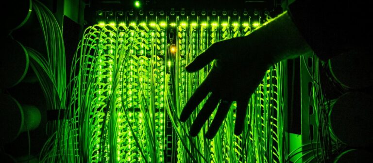 Nach OpenAI Warnung: Forderungen nach Regulierung und guter KI