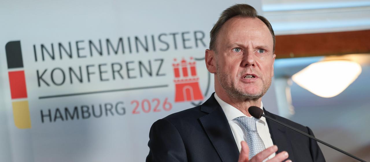 Debatte über ein mögliches AfD Verbotsverfahren geht weiter