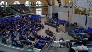 Krypto Steuerpläne unter Beschuss: Widerstand erreicht den Bundestag