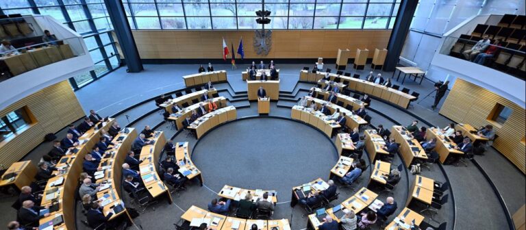 Wie geht es im Thüringer Landtag jetzt weiter?