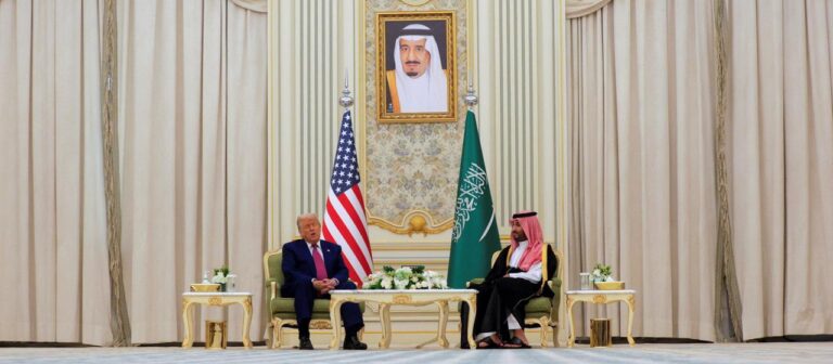 Iran Krieg: Wie die Golfstaaten US Präsident Trump sehen