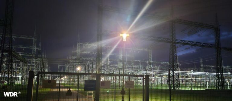 Großeinsatz am Umspannwerk in Bergheim in Nordrhein Westfalen