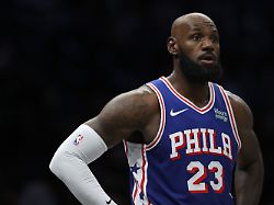 Pleite gegen Weltmeister Wagner: LeBron James startet im neuen Superteam