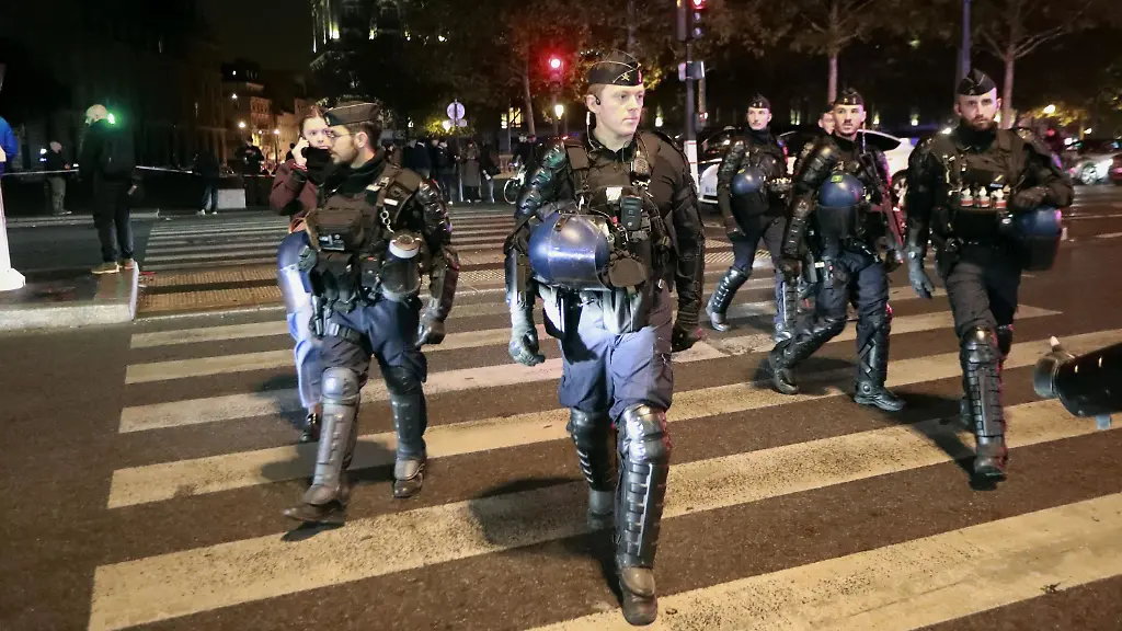 Ausschreitungen befürchtet: Frankreich mobilisiert 70.000 Polizeikräfte vor den Demos