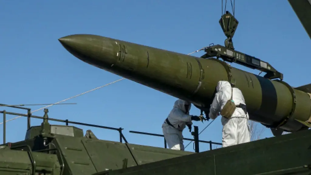 Attacke mit Storm Shadow? Ukraine greift offenbar russische Fabrik für Iskander Raketen an
