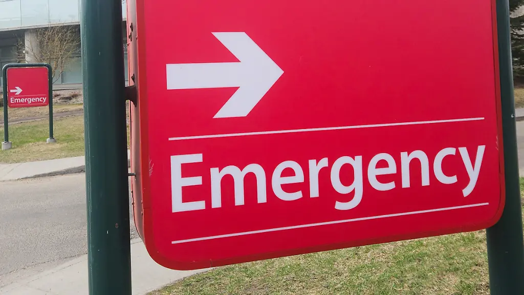 Personal vergisst Patientin: Frau mit Asthmaanfall wird in der Notaufnahme eingeschlossen
