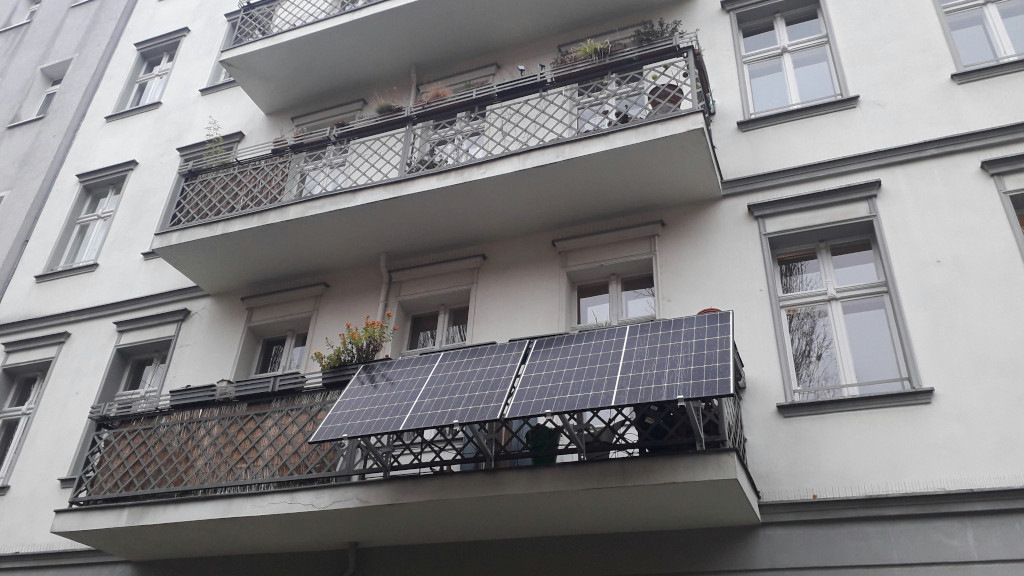 Maxxisun entwickelt Vergütung von Überschüssen aus Plug and Play Solaranlagen