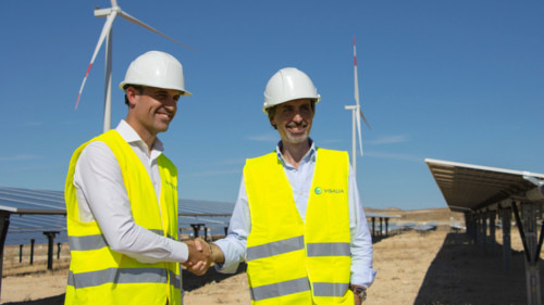 Spanischer Versorger kauft Strom aus Solar und Windparks per PPA