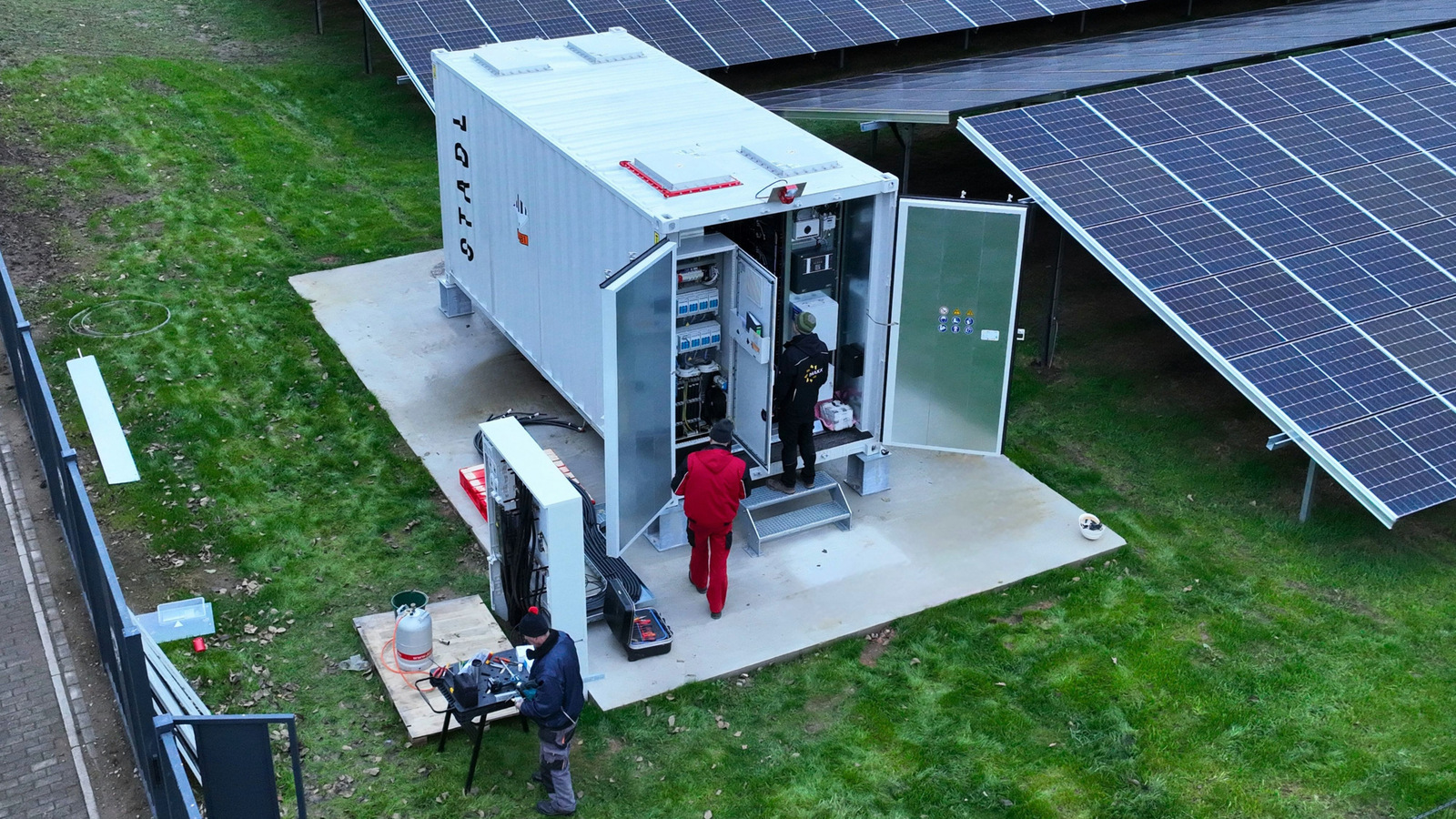 BSW Solar unterbreitet 15 Vorschläge für schnelleren Speicherzubau