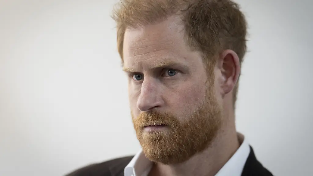 Hatte das Gefühl zu ersticken: Prinz Harrys unterdrückte Trauer führte zu Panikattacken