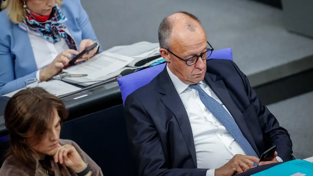 Nachrichten an 6500 Kontakte: Hacker kapern CDU Konto und schicken Phishing Mail an Merz
