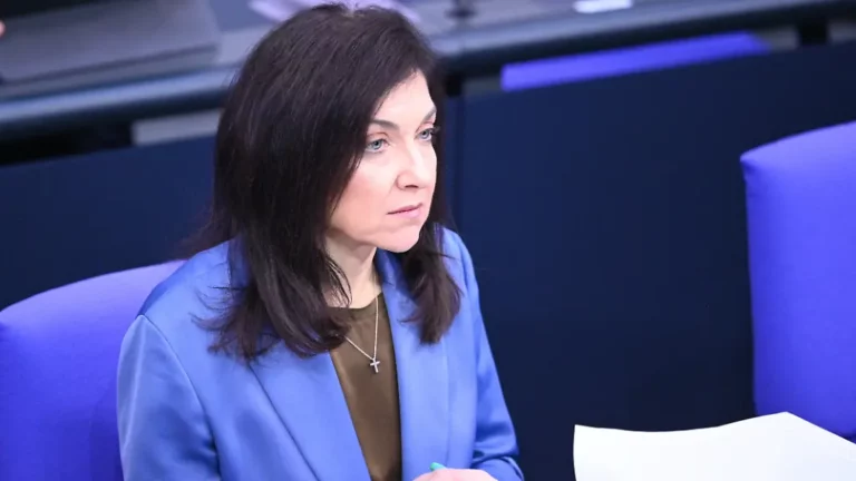 Antisemitismus und Enteignung: Ministerin Reiche muss Instagram Post über Linke löschen