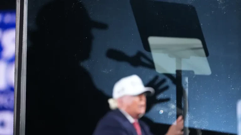 Trump drängt Selenskyj zu einem Abkommen mit Putin: Könnte sehr schlimm ausgehen