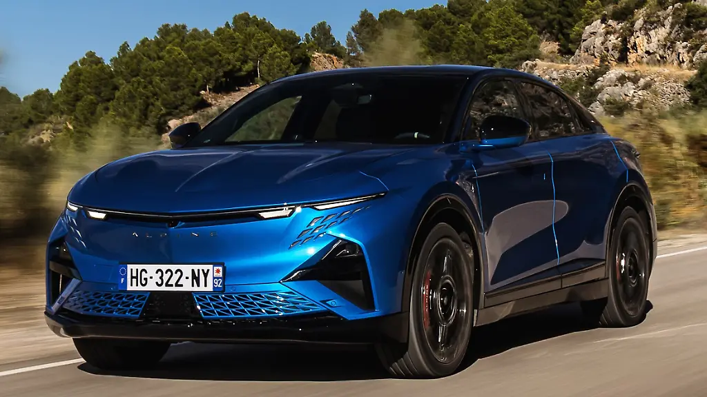 Spielerisches Fahrgefühl: Alpine A390 GT leichtfüßig trotz zwei Tonnen Leergewicht