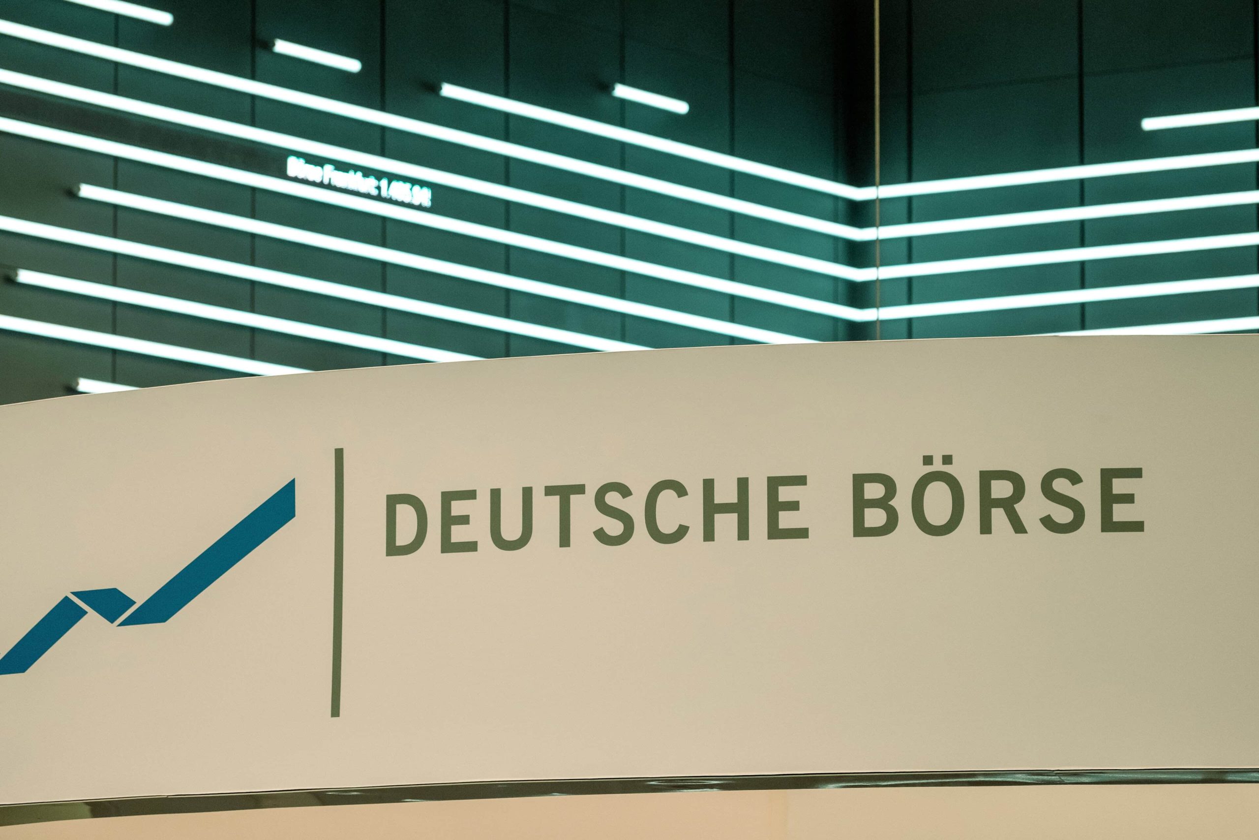 Deutsche Börse führt 24 Stunden Handel für DAX 40 Aktien ein