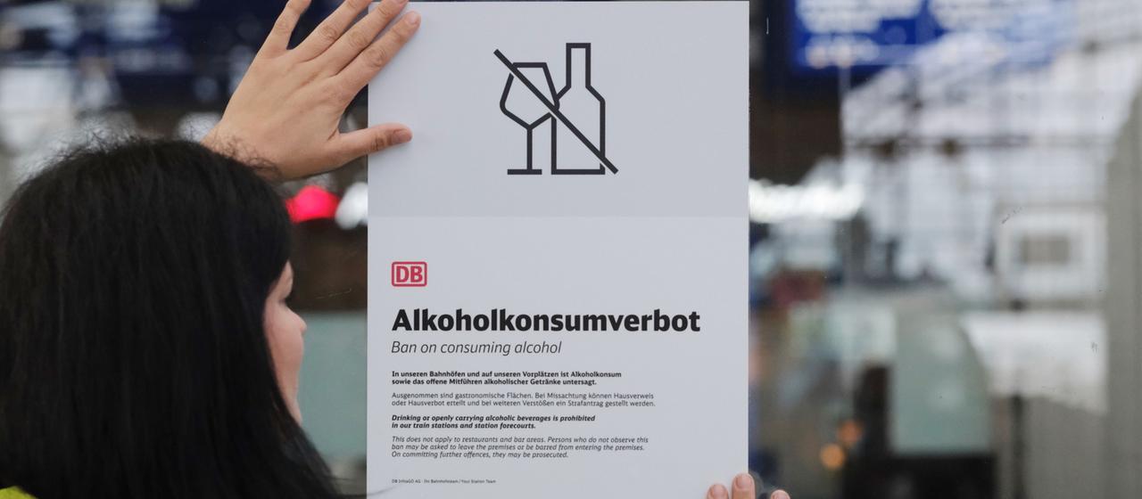 Alkoholverbot an Bahnhöfen: Mehr Sicherheit und weniger Konflikte?