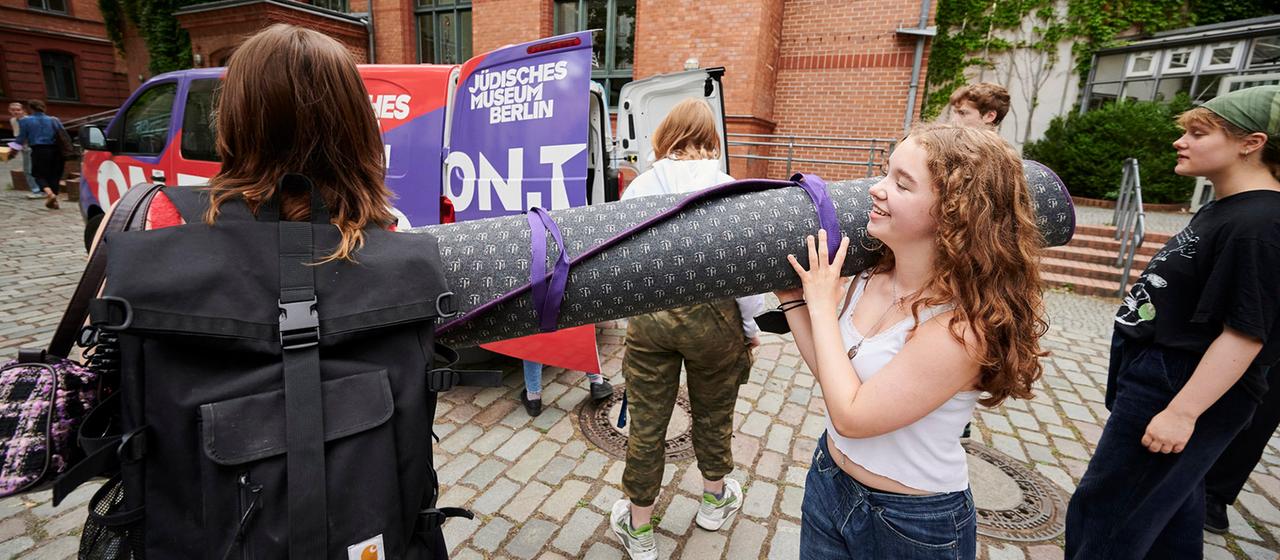 Jüdische Kulturvermittlung: Ein Bus gegen Hass