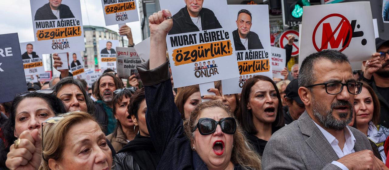 Demonstrationen für die Pressefreiheit in der Türkei