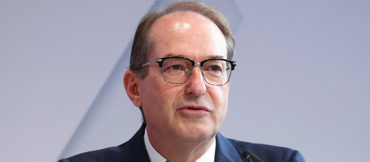Dobrindt plant hohe Hürden für Vergesellschaftungen