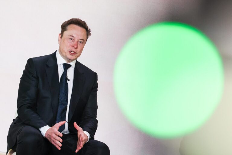 Fusion von Tesla und SpaceX? Was passiert mit 30.000 BTC?