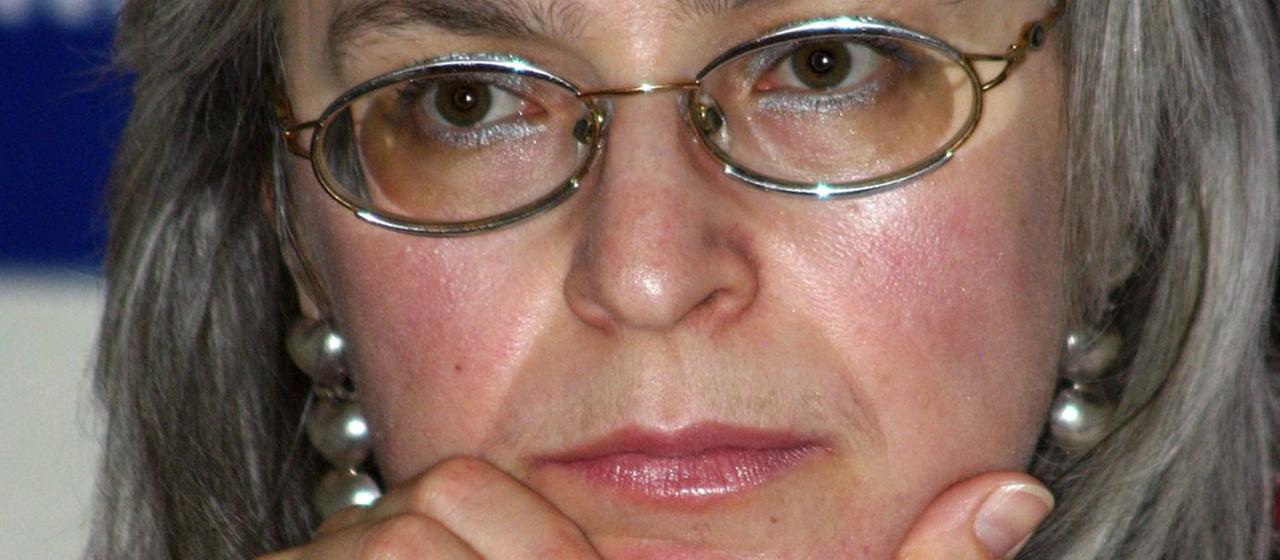Anna Politkowskaja: Die Journalistin, die mächtige Feinde hatte