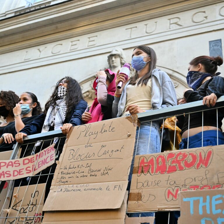 Frankreich: Mit Sparhaushalt gegen Schülerproteste?