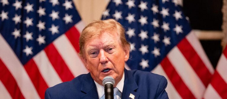 Trump setzt Sanktionen gegen Russland im Namen des nationalen Interesses aus
