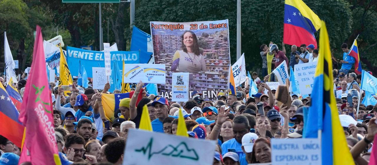 Venezuela: Tausende fordern Machados Rückkehr